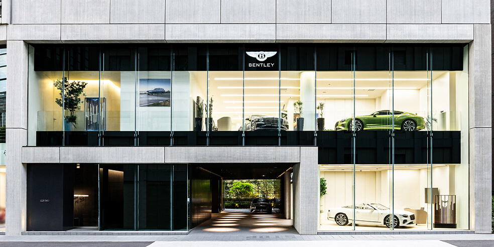 ベントレー東京 芝ショールーム
